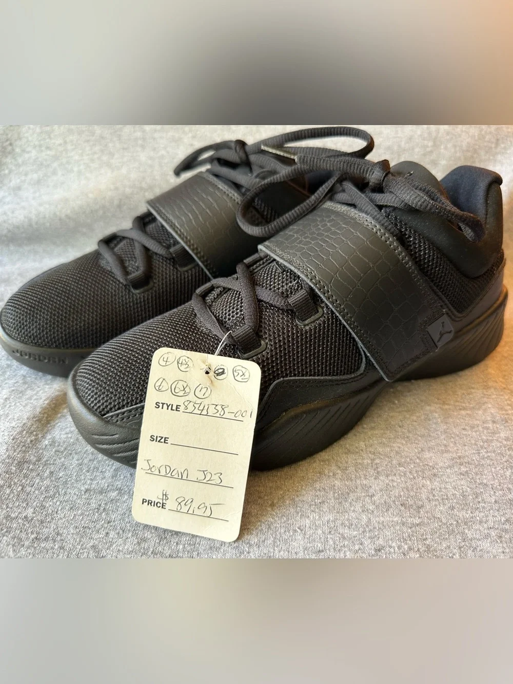 👟🔥🏀 NEW IN BOX! Jordan J23 BG Low-Top Velcro Sneakers 4.5Y